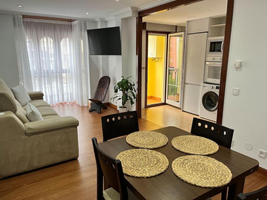 Piso Acogedor Y Centrico Apartment Santoña Екстериор снимка